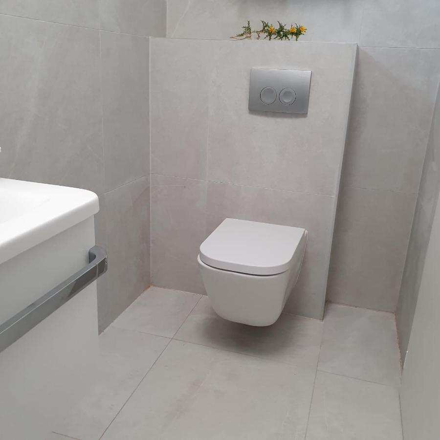 Villa Aquamarine Apartments Novalja Ngoại thất bức ảnh