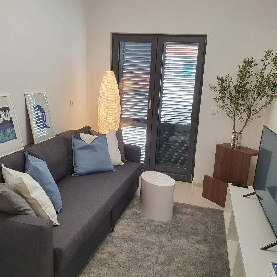 Villa Aquamarine Apartments Novalja Ngoại thất bức ảnh