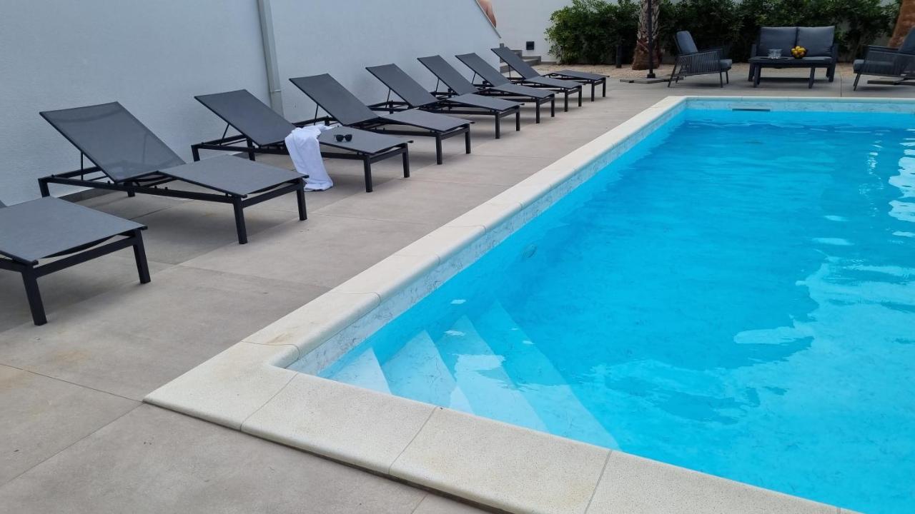 Villa Aquamarine Apartments Novalja Ngoại thất bức ảnh