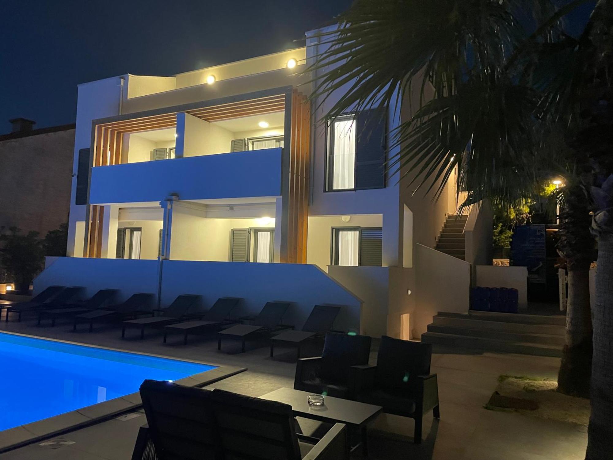 Villa Aquamarine Apartments Novalja Ngoại thất bức ảnh