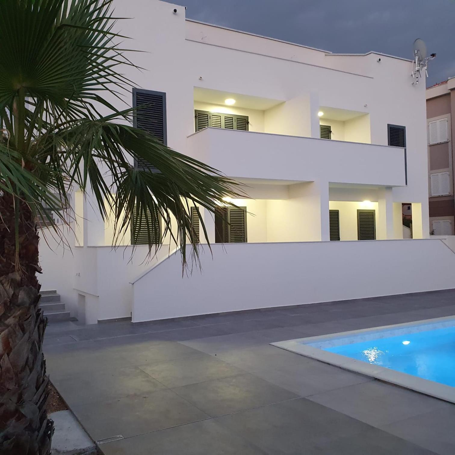 Villa Aquamarine Apartments Novalja Phòng bức ảnh